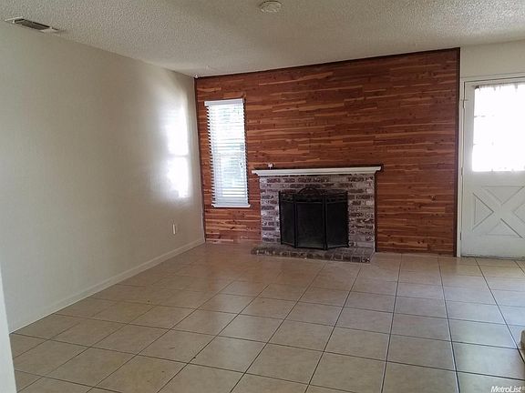 3rd image of 8205 Cottongin Way