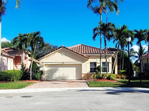 773 Tanglewood Cir, Weston, FL 33327