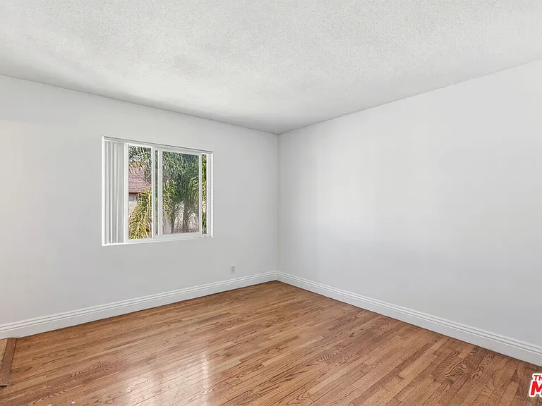5117 Crenshaw Blvd #12 — Photo 14