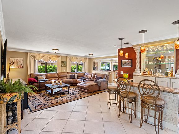 3rd image of 4158 NW 6th Street
