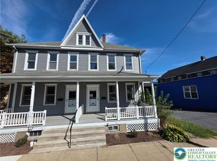 169 S Whitfield St, Nazareth, PA 18064