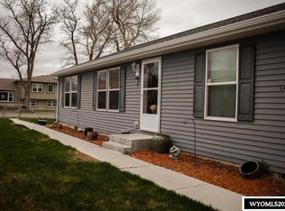 1049 S Boxelder St, Casper, WY 82604