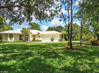 7615 Steeplechase Dr, Palm Beach Gardens, FL 33418