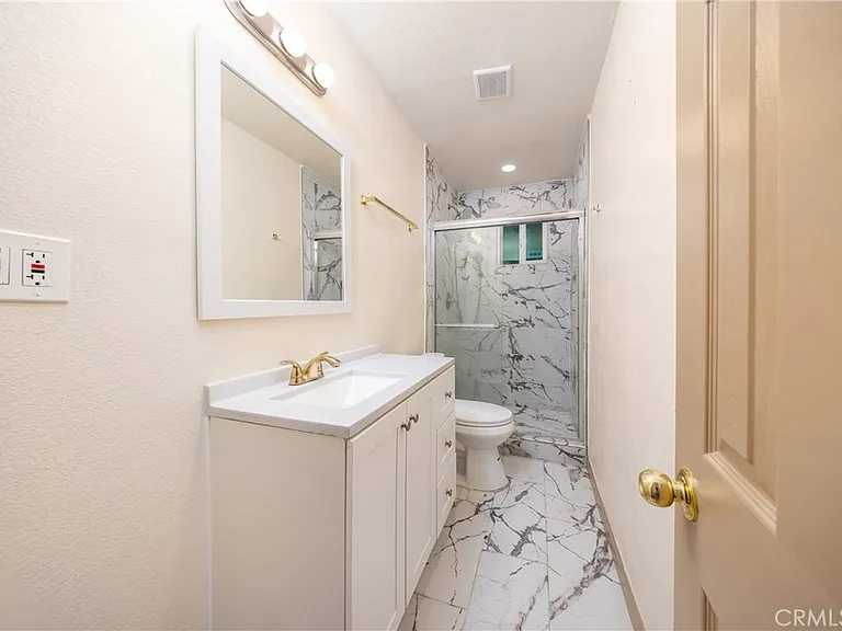 2831 Steeplechase Ln — Photo 16