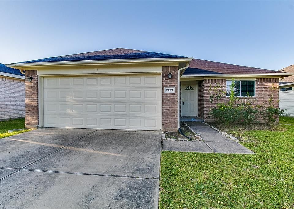 1st image of 19319 Otter Trail Ct
