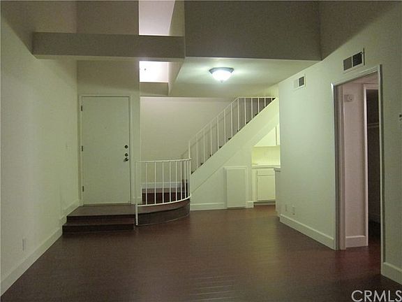 4th image of 3565 Linden Ave Unit 327