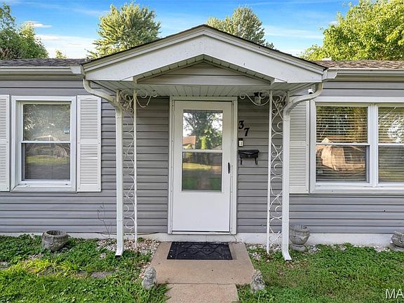 4th image of 37 Saint Celeste Dr
