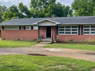 216 McCrary Dr, Columbus, MS 39702