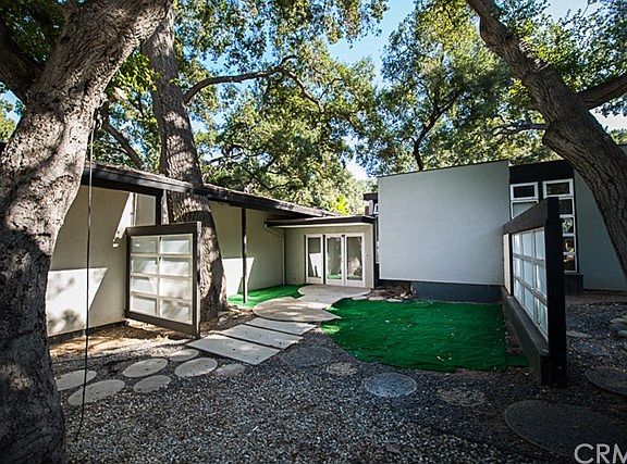 5th image of 4126 Encinas Dr