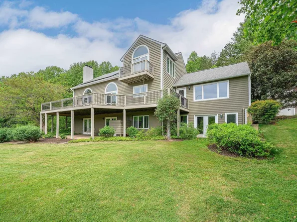 888 Wolf Trap Rd, Charlottesville, VA 22911