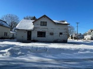 1028 1st Ave NW, Faribault, MN 55021