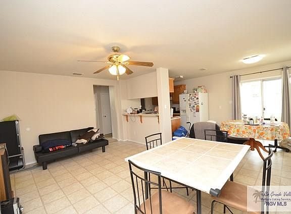 3rd image of 6037 Frio River St