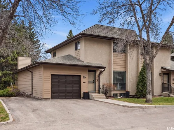 UNIT 16-425 Pinehouse DRIVE, Saskatoon, SK S7K 5K2