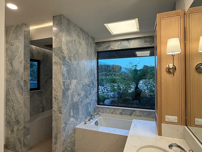Crocker Sperry Dr — Photo 8