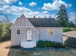 8725 220th St SW, Edmonds, WA 98026