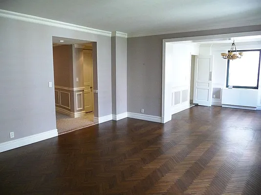 Rented by Corcoran | media 21