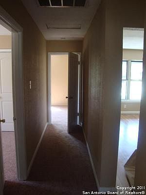 4th image of 535 Cicero Ave