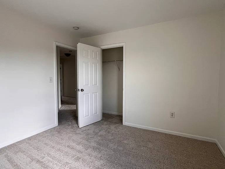 314 Shady Creek Ln — Photo 15