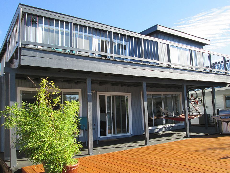 house and deck
