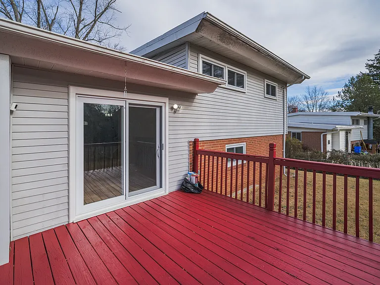 2303 Pinneberg Ave — Photo 46