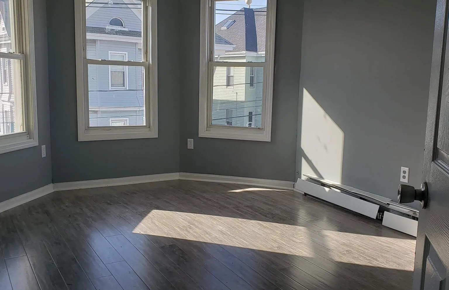 2 bed, 700 sqft, $1,200 — Photo 4