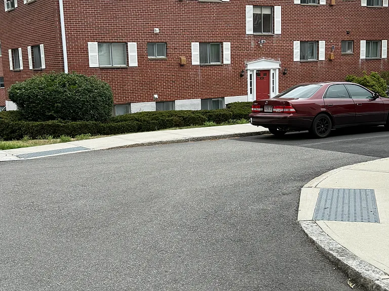 53 Curtis St #5 — Photo 8