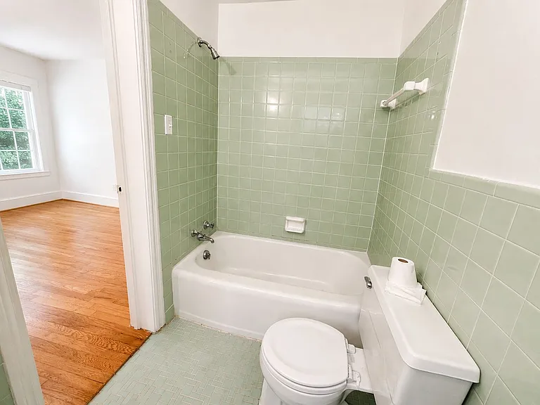 560 Riverview Rd — Photo 10