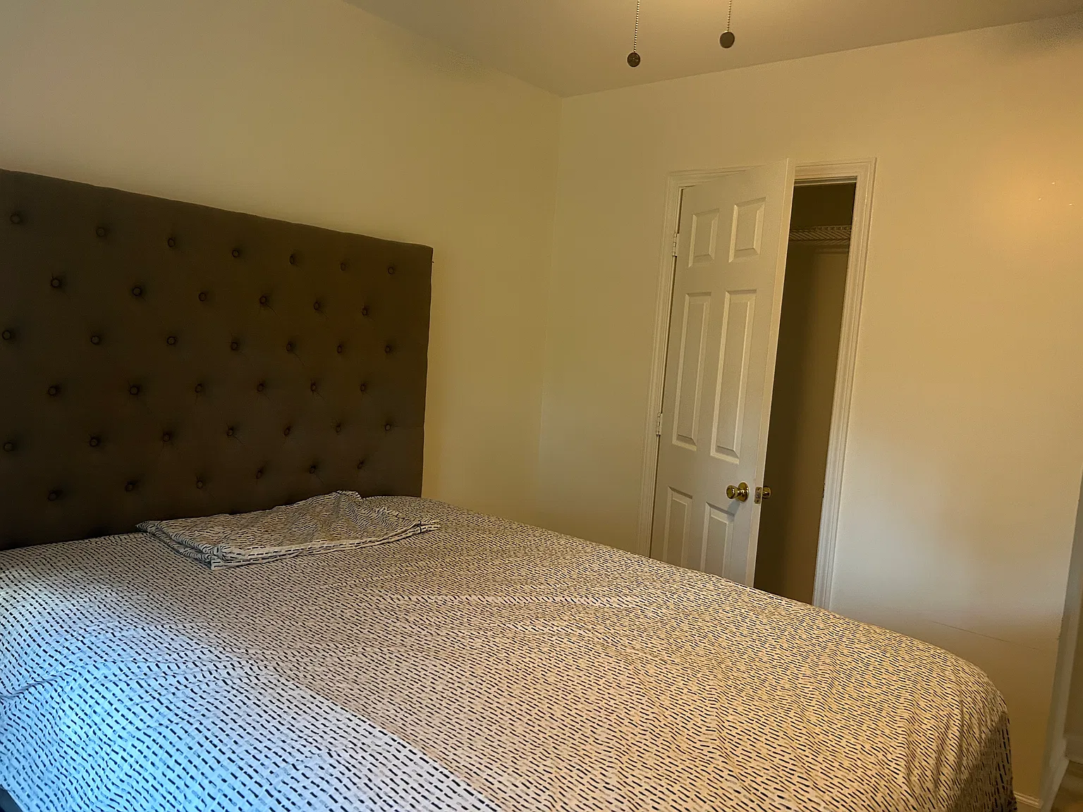 1 bed, 2100 sqft, $950 — Photo 4