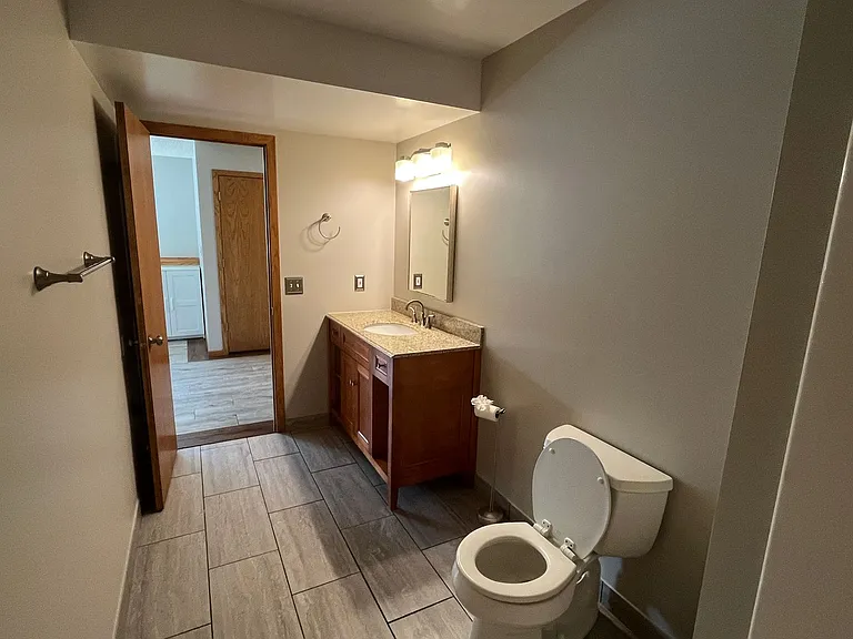 5918 Shetland Dr NW — Photo 39