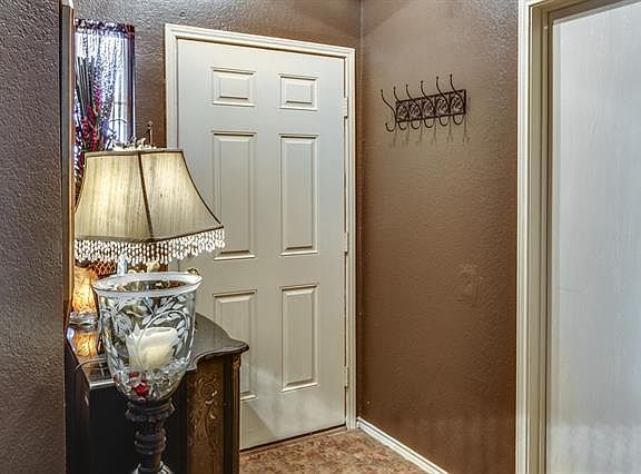 4th image of 424 Fireside Pl