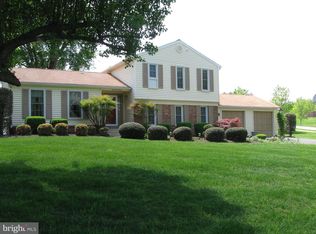 6520 Pilgrims Cv, Rockville, MD 20855