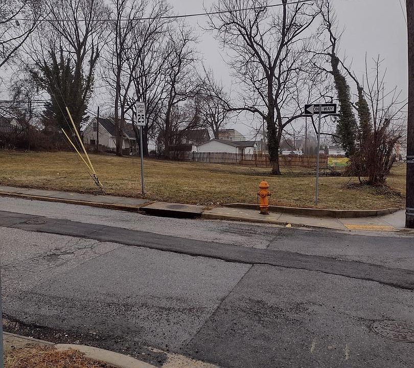 1st image of Hammonds Ferry Rd