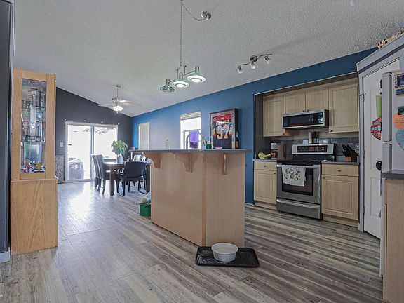 4th image of 4506 154th Ave NW