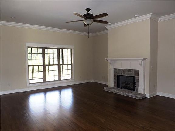 3rd image of 286 Wellington Dr Lot 18