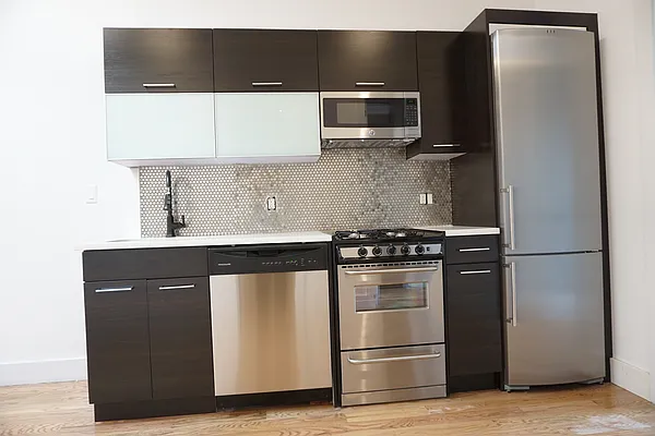 Rented by Lofts and Flats LLC | media 71