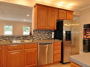 2313 Burton Dr, Virginia Beach, VA 23454