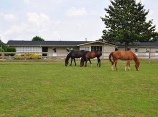 2703 Potter Rd, Charlotte, NC 28173