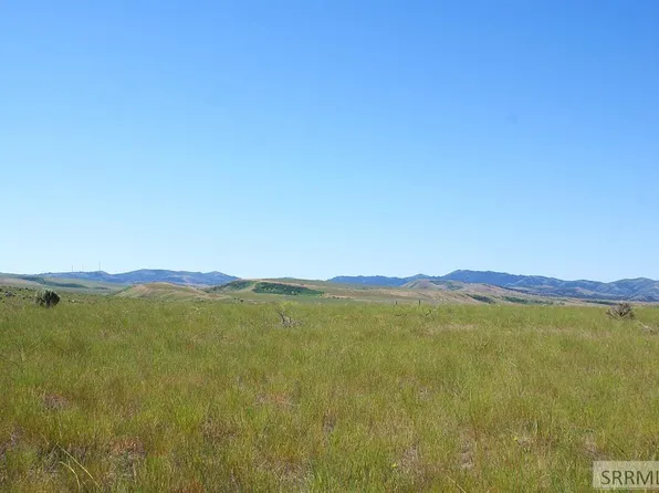 S Packbridge Ln, Idaho Falls, ID 83406