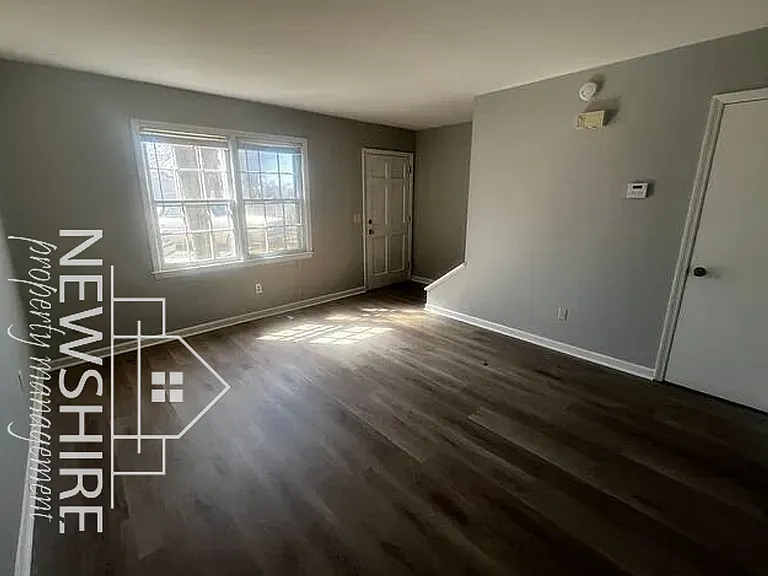 1 Hartsville Dr #15 — Photo 4