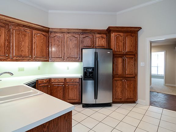 5th image of 5616 Lake Side Dr