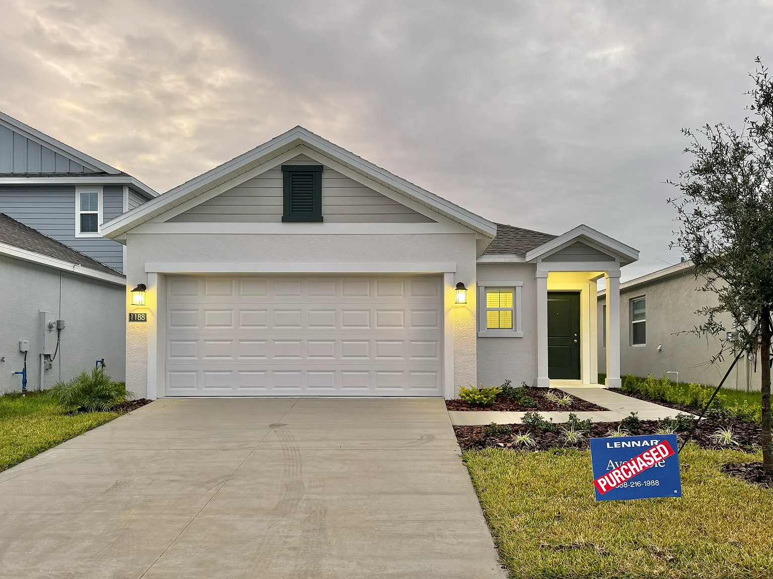 1188 Deepwater Cir — Photo 1