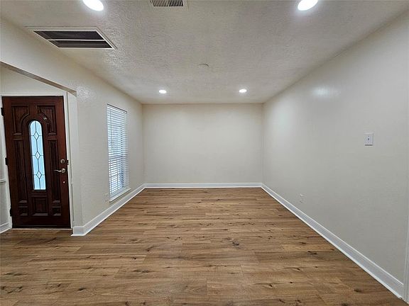 4th image of 5919 Bihia Forest Drive