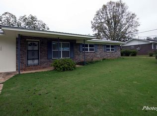 106 Martin Dr, Abbeville, AL 36310