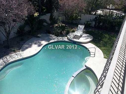 5th image of 1705 Barnard Dr