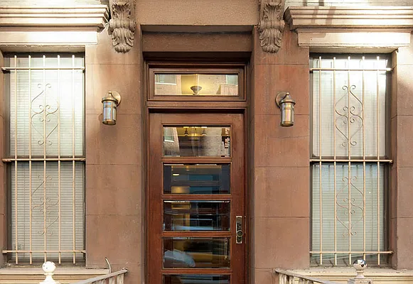 Rented by REAL New York | media 4