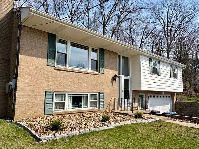 629 Berwick Ct