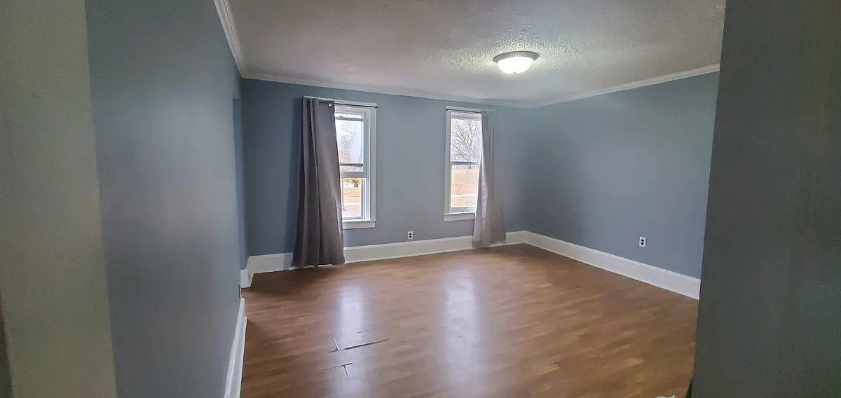 Building Photo - 527 Tedesco St #2