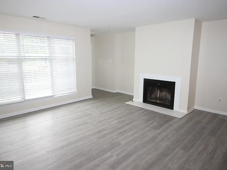 1794A Bayley Ln — Photo 7
