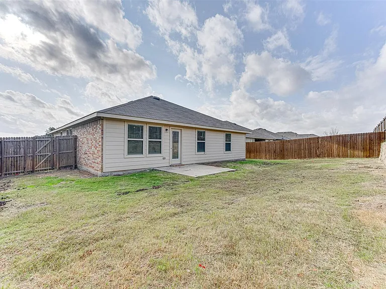 517 Milo Way — Photo 11
