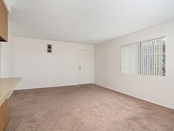 4th image of 4575 Idaho St APT 10